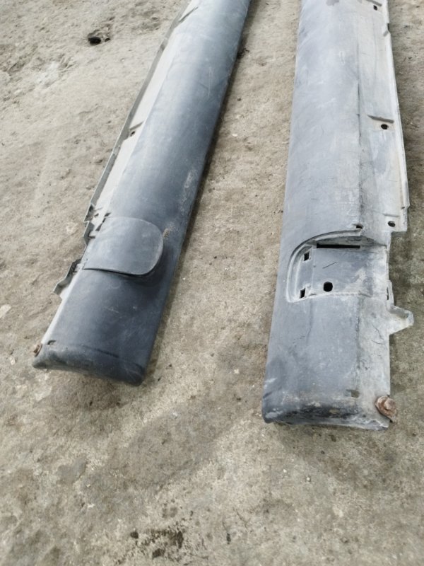 Накладка на порог наружная Opel Omega