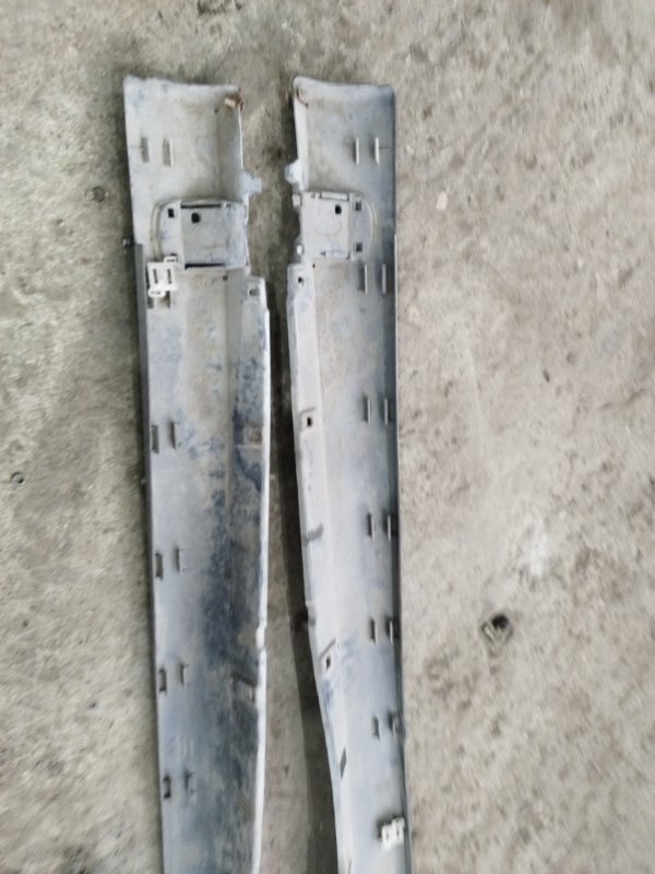 Накладка на порог наружная Opel Omega