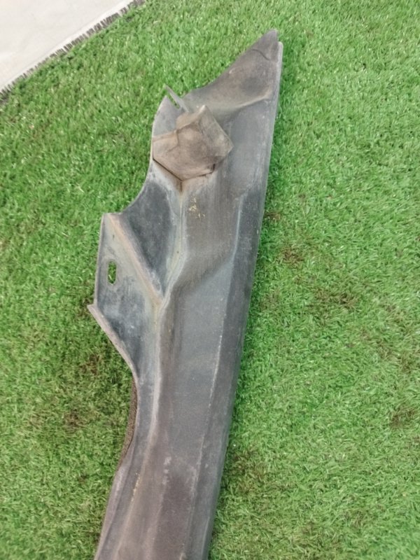 Молдинг на крыло Honda Accord