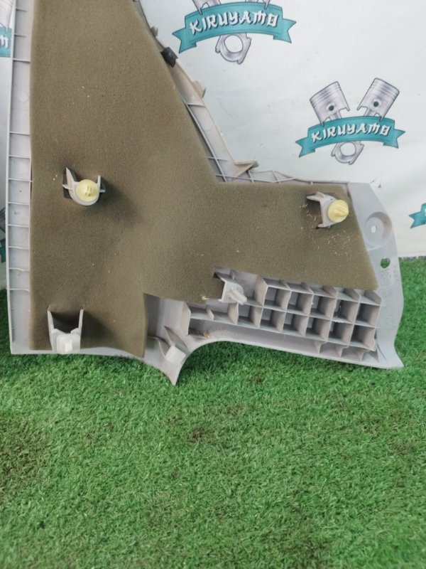 Накладка на стойку кузова Mazda Mazda3 BK