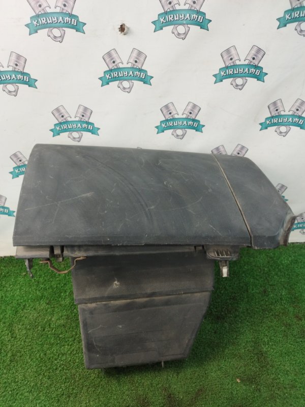 Бардачок Mazda Mazda3 BK