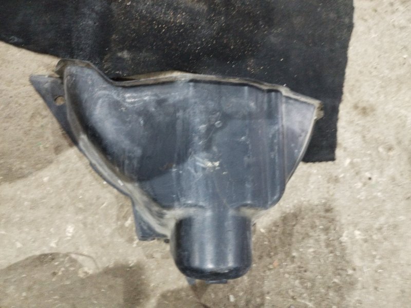 Обшивка багажника лада 21083 1996