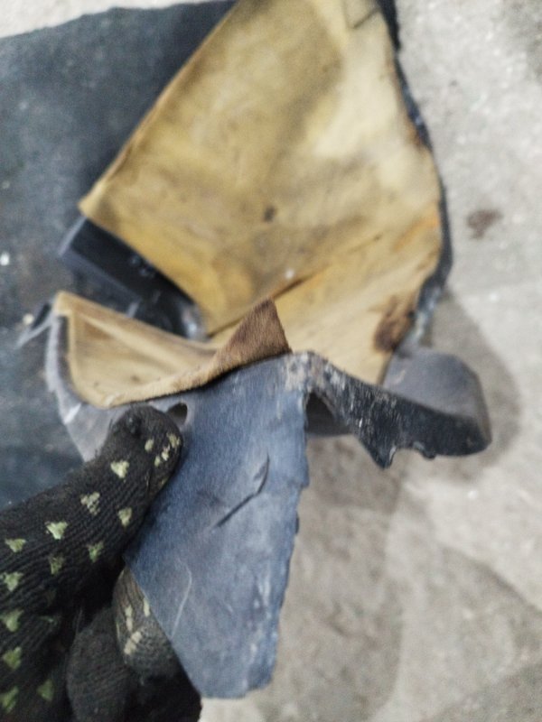 Обшивка багажника лада 21083 1996