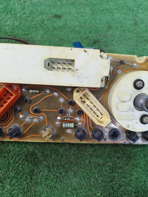 Панель приборов лада 21083 1996