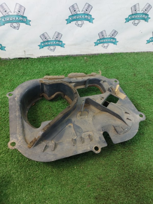 Крышка корпуса печки Mitsubishi Pajero 2