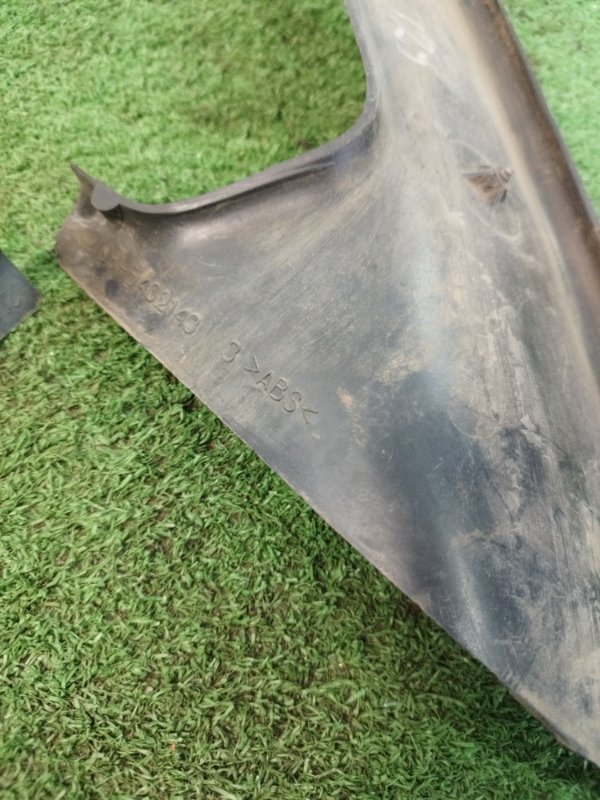 Накладка на стойку кузова лада 21083 1996