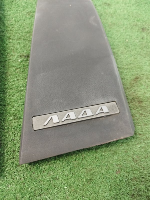 Накладка на стойку кузова лада 21083 1996