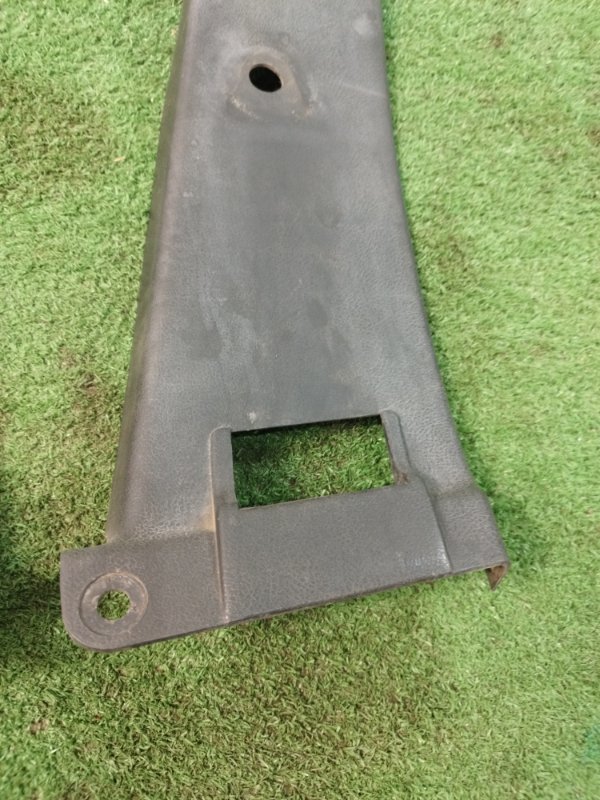 Накладка на стойку кузова лада 21083 1996