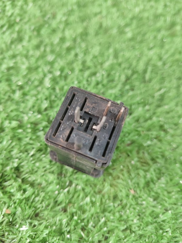 КНОПКА ОТОПИТЕЛЯ лада 21083 1996