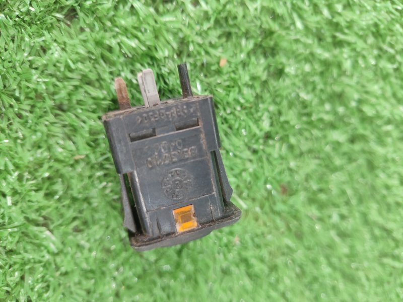 КНОПКА ОТОПИТЕЛЯ лада 21083 1996