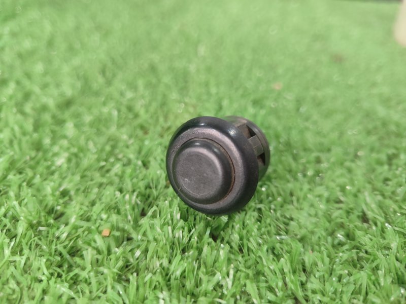 Кнопка лада 21083 1996