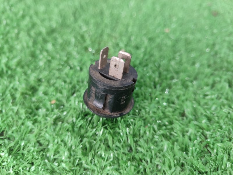 Кнопка лада 21083 1996