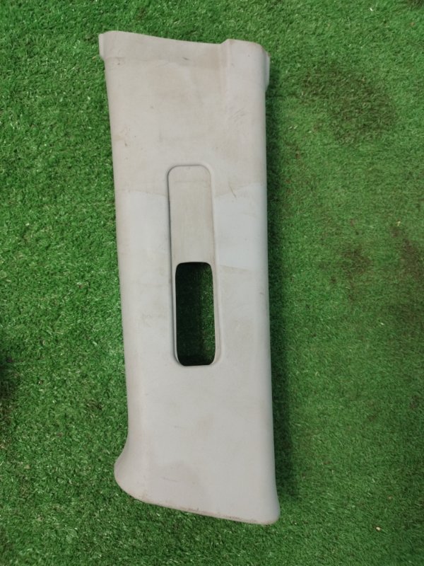 Накладка на стойку кузова Mazda Mazda3 BK