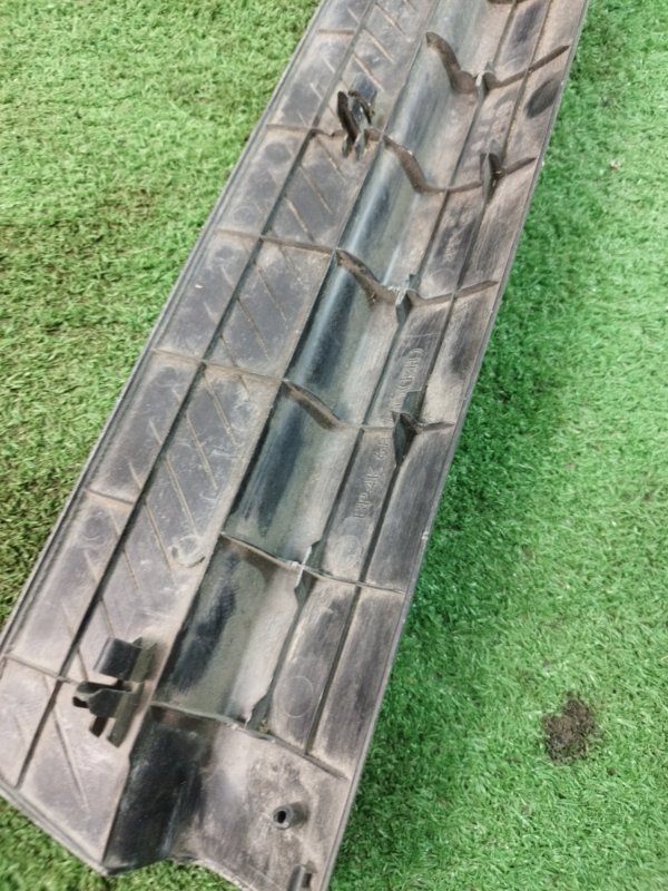 Накладка на порог салона Mazda Mazda3 BK