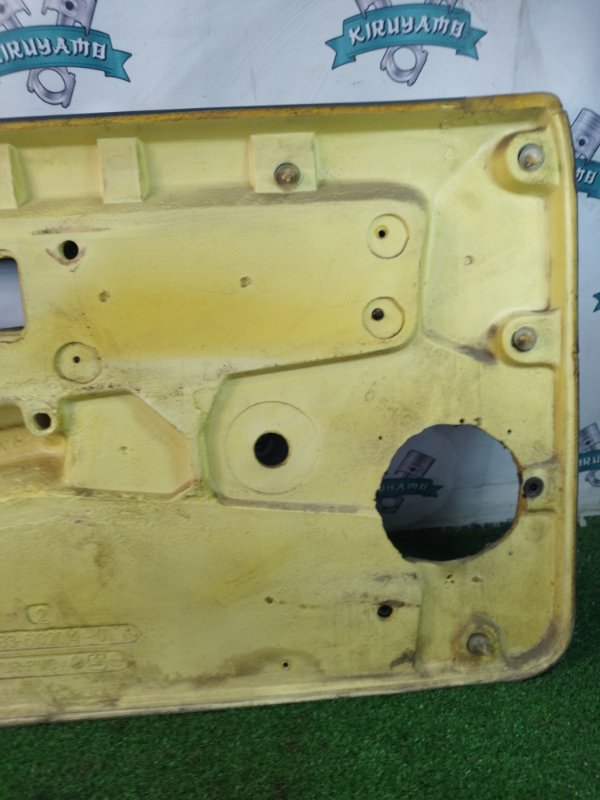 Обшивка боковой двери лада 21083 1996