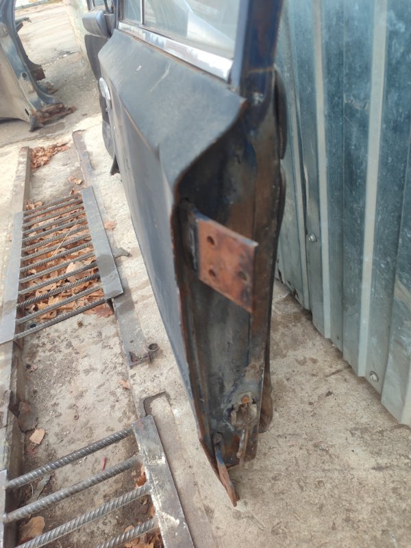 Дверь боковая лада 2103