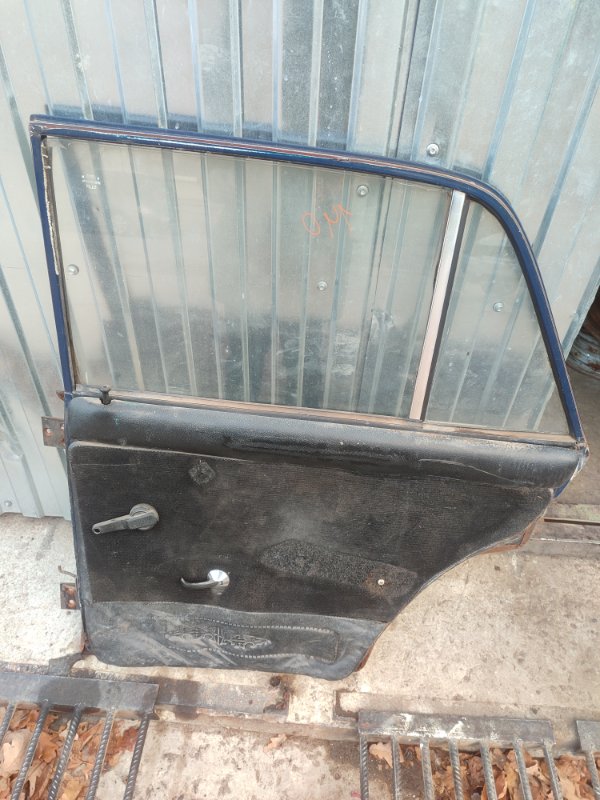 Дверь боковая лада 2103