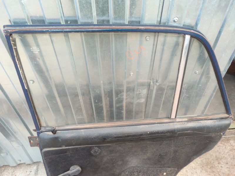 Дверь боковая лада 2103