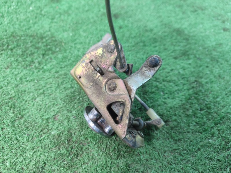 Замок боковой двери лада 2103