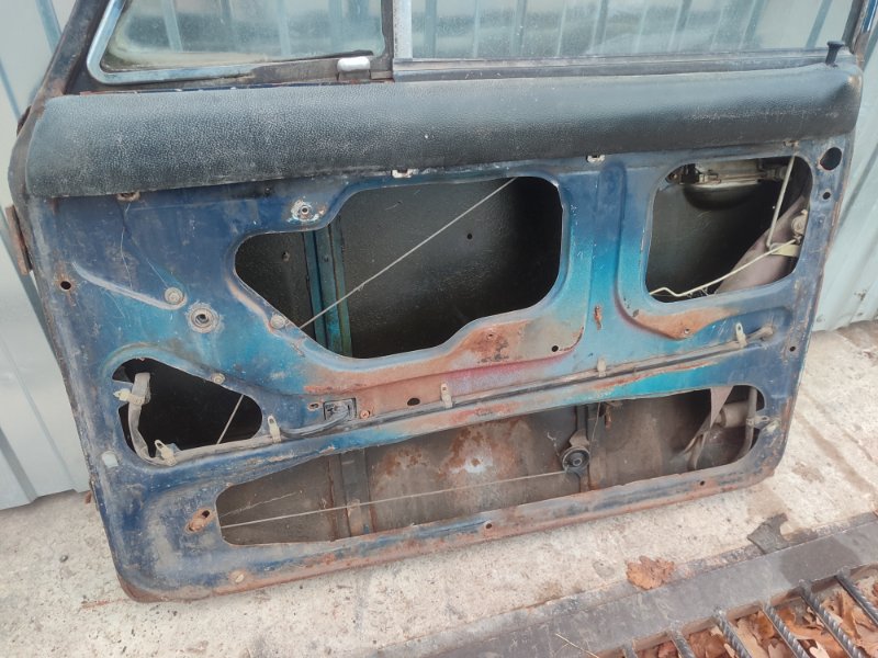 Дверь боковая лада 2103