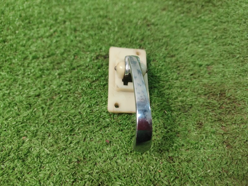 Ручка двери внутренняя лада 2103