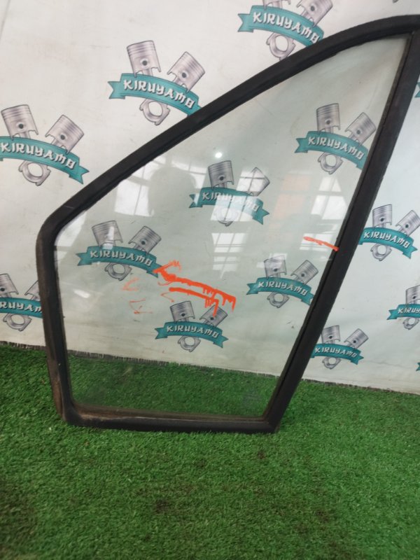 Стекло двери ГАЗ Соболь 2217 1999 2217