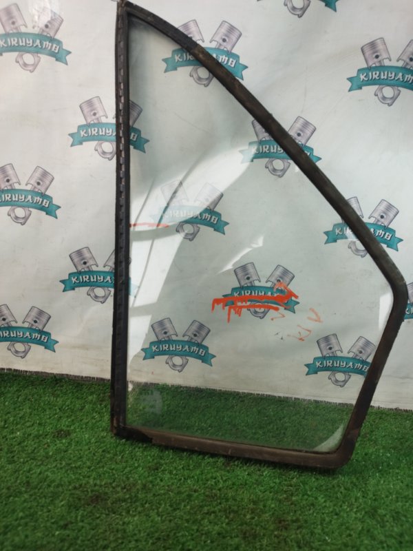 Стекло двери ГАЗ Соболь 2217 1999 2217