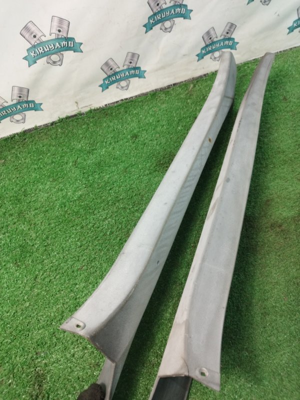 Накладка стойки лобового стекла ГАЗ Соболь 2217 1999 2217