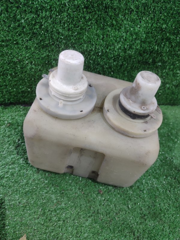 Бачок стеклоомывателя лада 21053 1997 2105