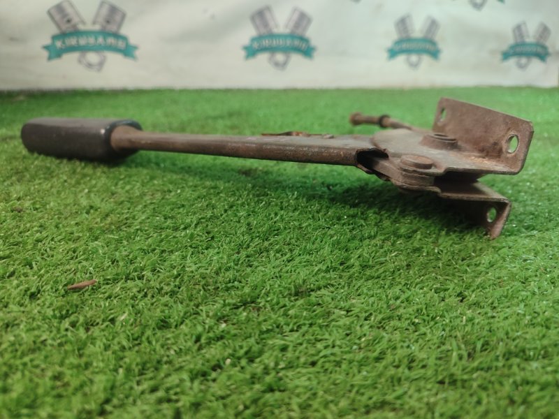 Рычаг стояночного тормоза лада 21083 1996