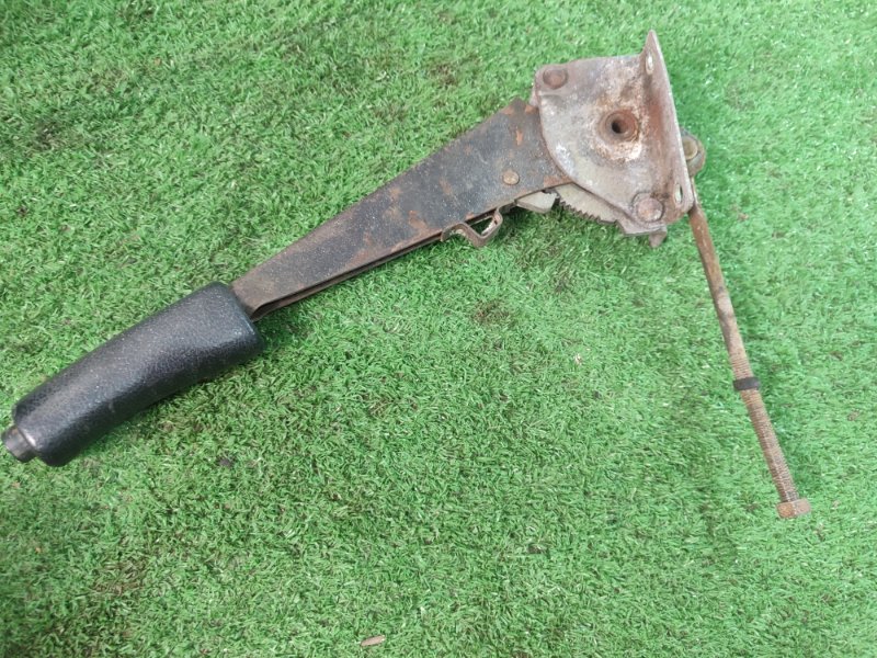 Рычаг стояночного тормоза лада 21083 1996