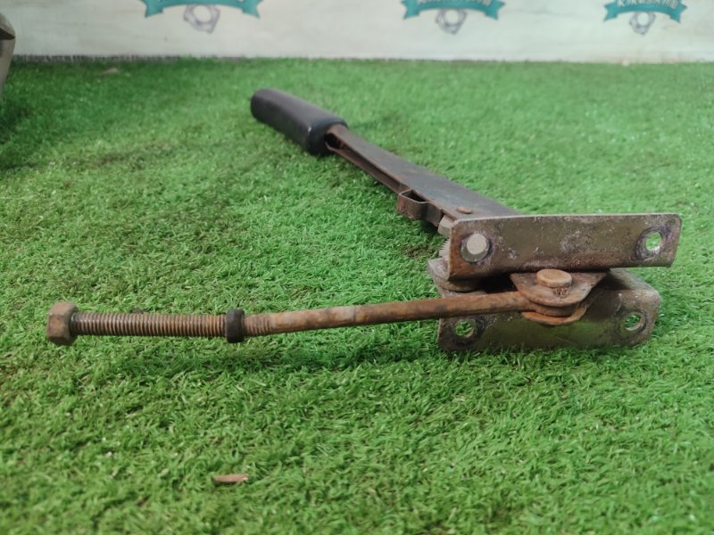 Рычаг стояночного тормоза лада 21083 1996