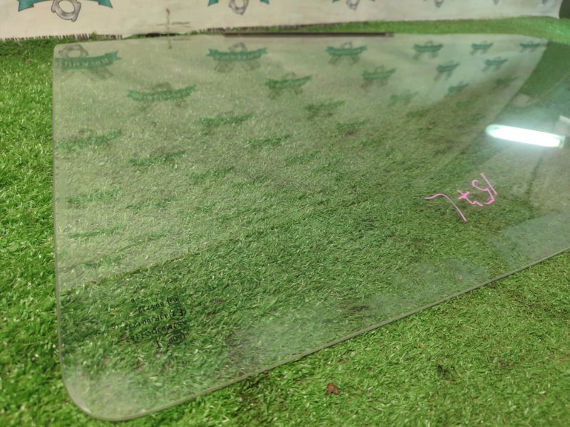 Стекло двери ока 1111 Ока 111