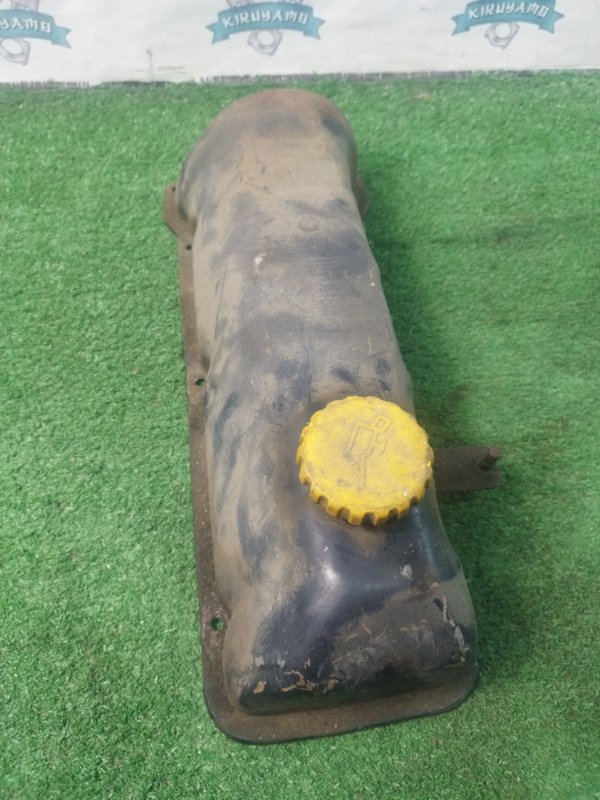 Крышка клапанная лада 21053 1997 2105