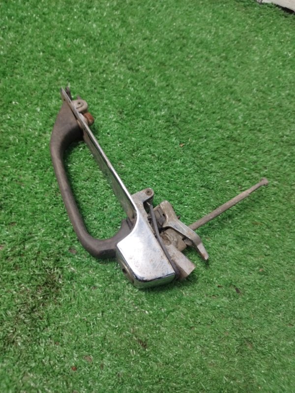 Ручка двери внешняя Mercedes-Benz W124 Рестайлинг