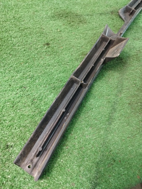 Накладка на порог багажника лада 21083 1996