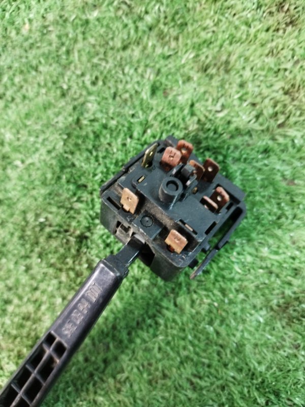 Подрулевой переключатель дворников лада 21083 1996