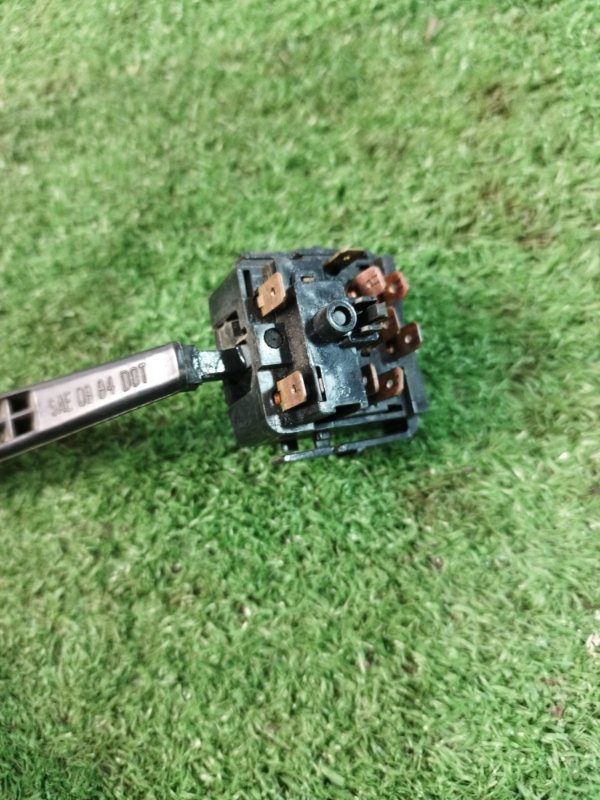 Подрулевой переключатель дворников лада 21083 1996