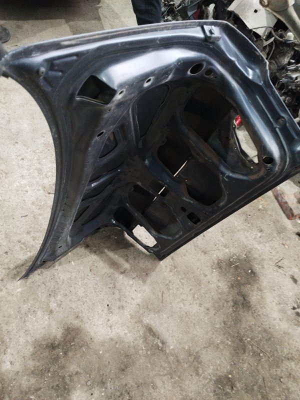 Крышка багажника Toyota CORONA 1995 седан