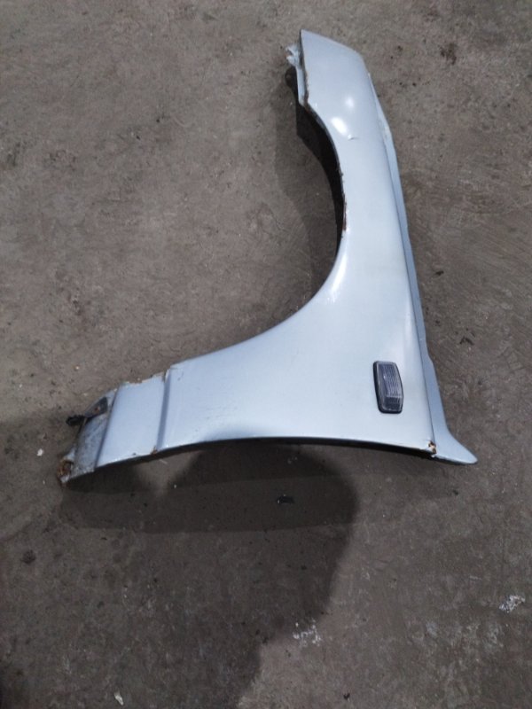 Крыло лада 21102 2002