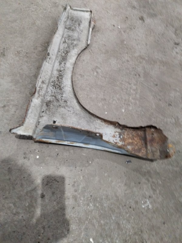 Крыло лада 21102 2002