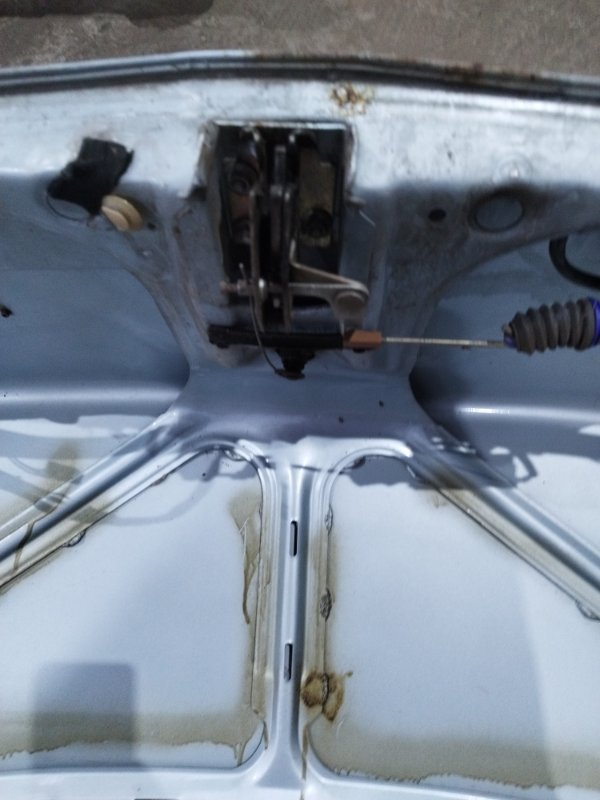 Крышка багажника лада 21102 2002