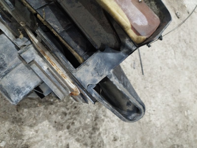 Корпус печки лада 21083 1996