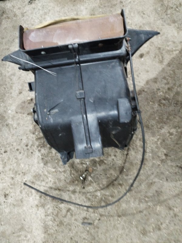 Корпус печки лада 21083 1996