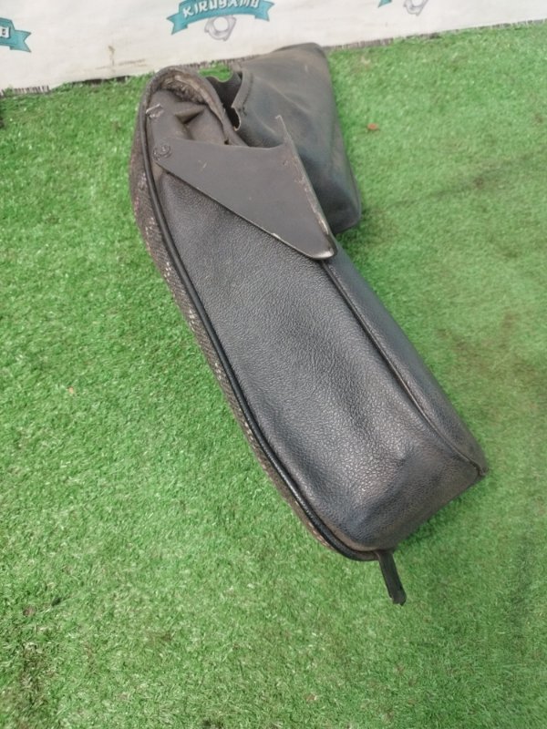 Подлокотник лада 21063 1993 2106