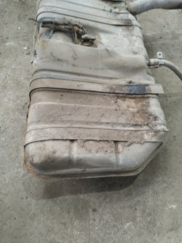 Бак топливный лада 21083 1996