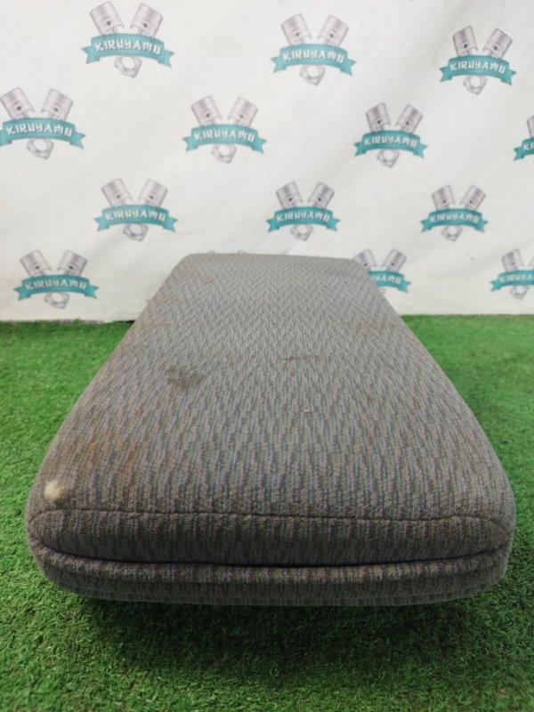 Подлокотник лада 21102 2001 2110