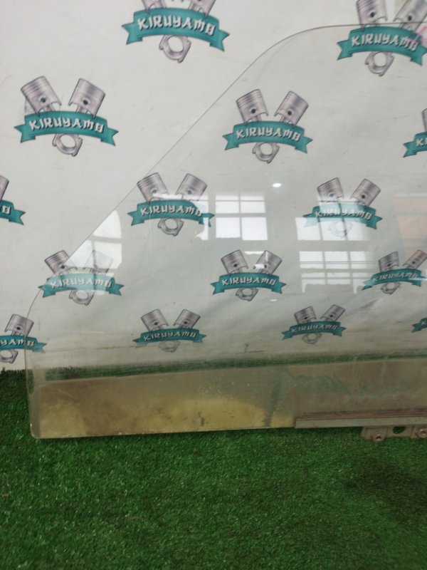 Стекло двери лада 21083 1996