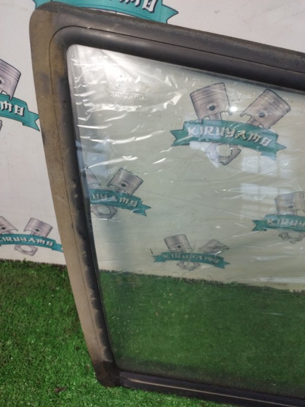 Стекло заднее лада 21083 1996