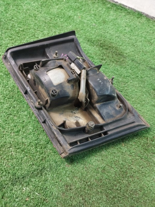 Стоп-сигнал Toyota CORONA 1995 седан